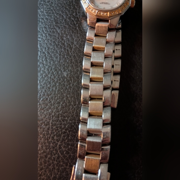 Sale! Croton Automatic Mother of Pearl and Diamond Watch - Picture 4 of 8